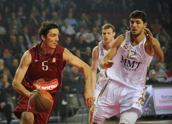 科曼：拜仁和巴黎是我最支持的球队，更支持拜仁一点（科曼：我支持拜仁和巴黎，但更偏向拜仁）