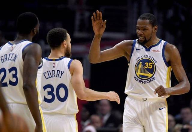 辽媒：辽宁铁人下赛季很可能留用姆本扎、邦本宜裕、费利佩（辽媒称辽宁铁人下赛季大概率续留姆本扎、邦本宜裕、费利佩）