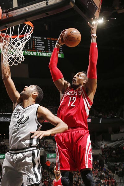 皇马客战毕巴奥首发曝光！姆巴佩领衔三叉戟，连续三平后球队背水一战（皇马做客毕尔巴鄂首发出炉：姆巴佩领衔三叉戟，三连平后背水求胜）