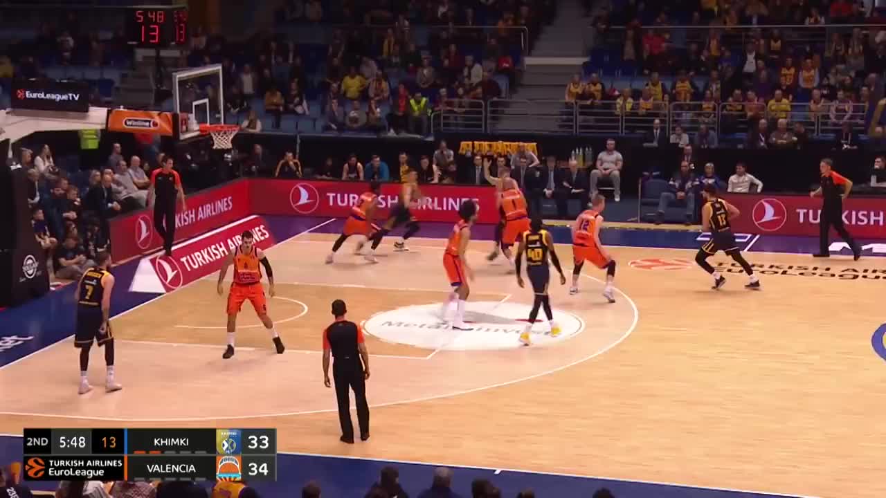 北青：女足首败苏格兰严重挫伤士气，米利西奇应为失误担责（北青评女足首负苏格兰：士气受重创，米利西奇须为失误负责）